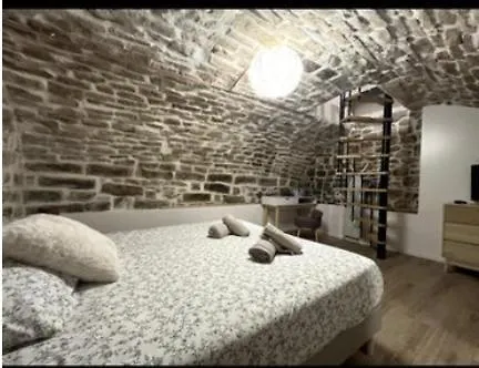아파트 Charme Et Cave A 퐁텐블로